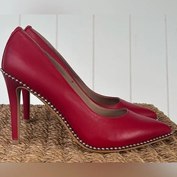 BCBGeneration Women’s‎ Holli Studded Leather Pumps Red with Gold Size 6.5M - Picture 7 of 12